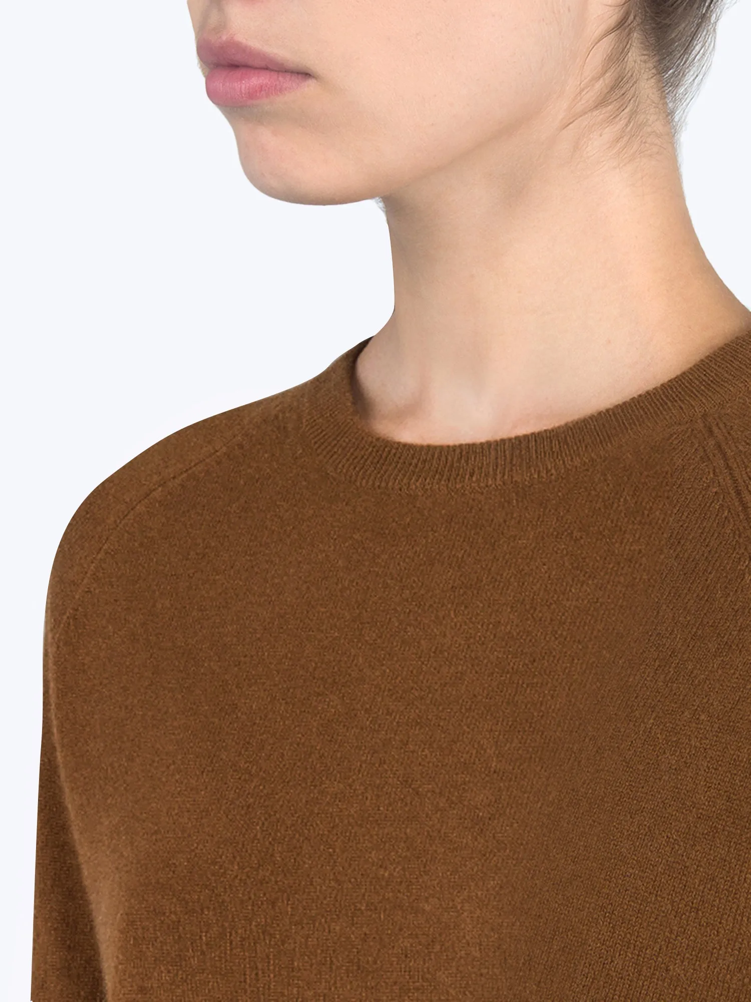 Classic Crew Neck Sweater_Deep Camel