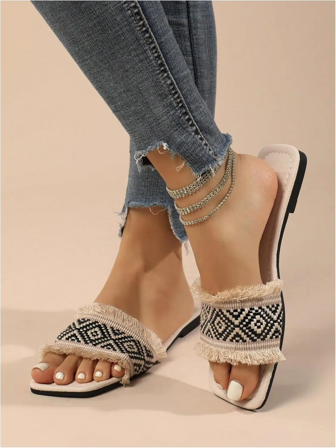 GORGLITTER Women's Fringe Boho Vacation Flat Sandals Braided Square Open Toe Flat ummer Beach Slide Sandals