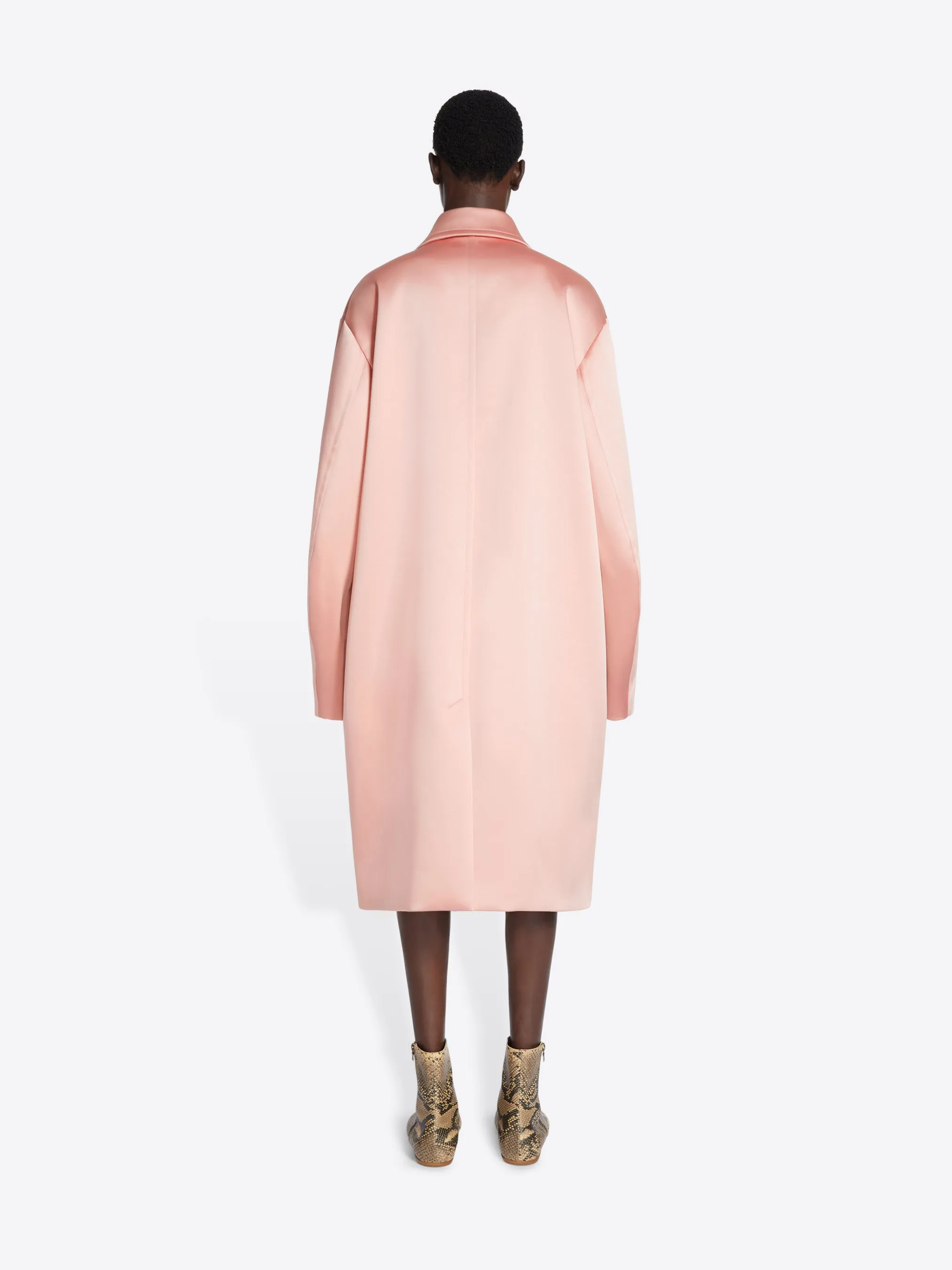 Loose fit mac